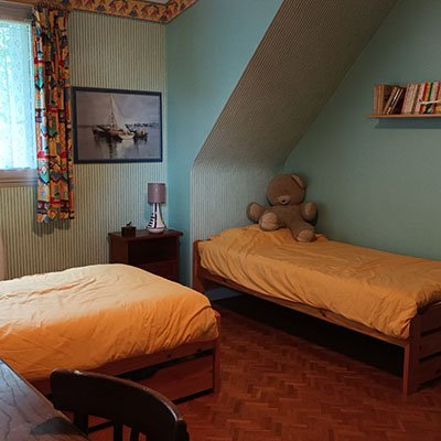 Ty Sklaer, maison de vacances en location à Port-Blanc : le dortoir
